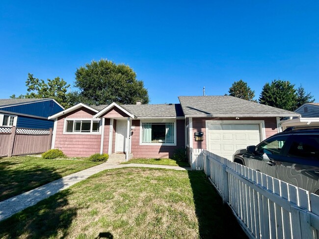 West Seattle House - West Seattle House