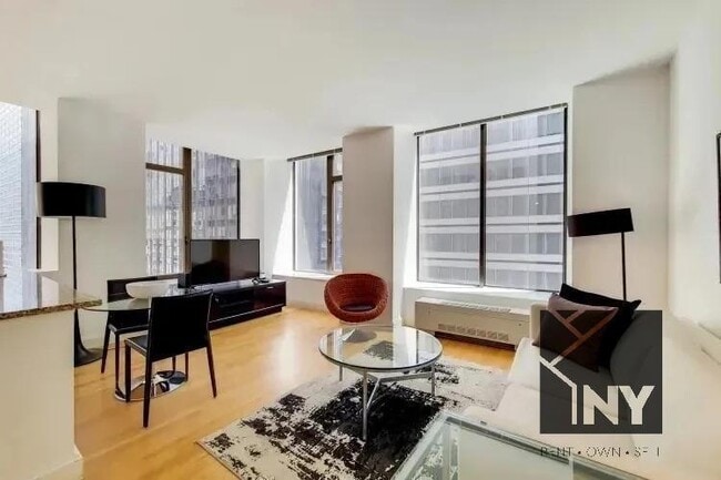 2 bedroom in NEW YORK NY 10005 - 2 bedroom in NEW YORK NY 10005 Condo Unit 16R