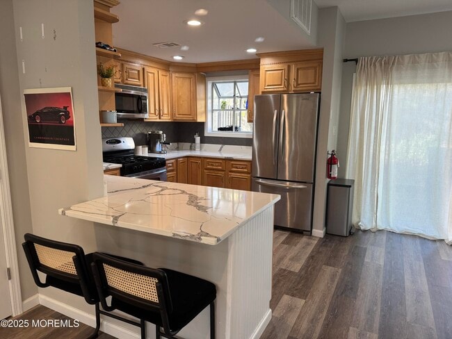 Photo - 28 Melrose Dr Unit 410