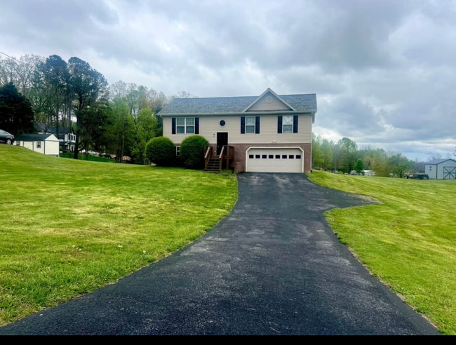 Photo - 120 Meadowlark House