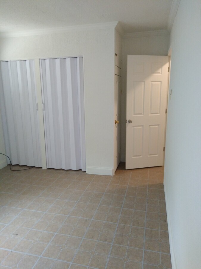 Photo - 1604 W Hollywood Ave