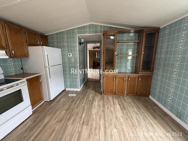 Photo - 799 Stillwater Ave