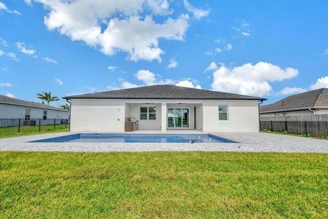 Photo - 912 SW Bellevue Ave