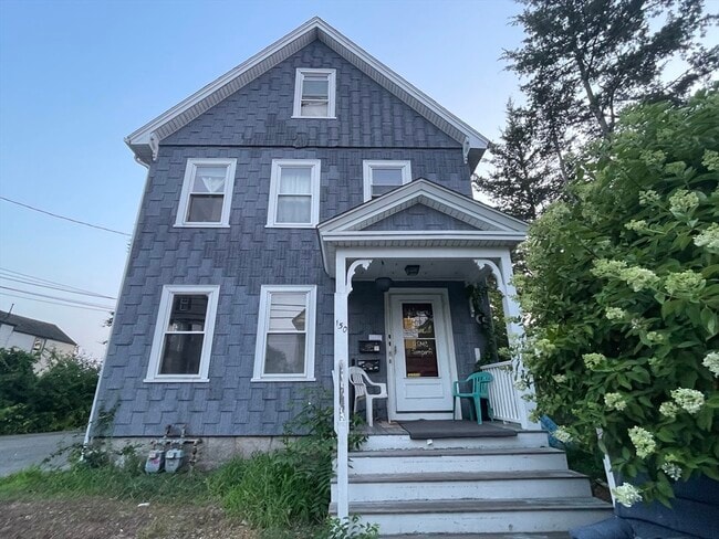 Building Photo - 150 Franklin St Rental