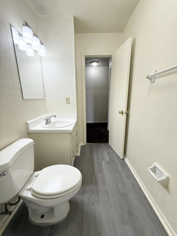 Photo - 1624 Newport Pl