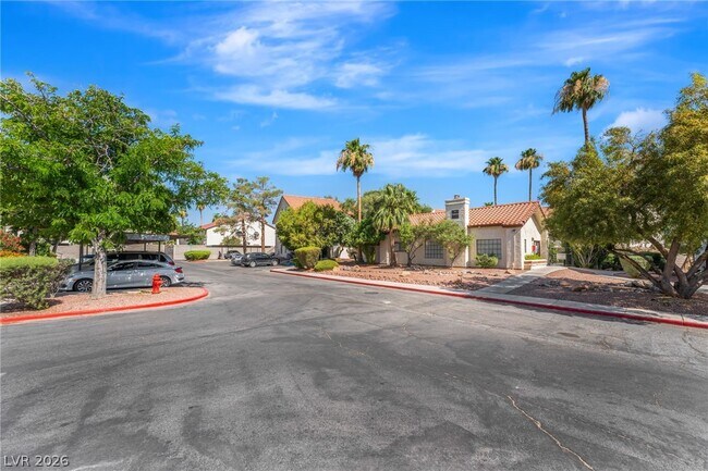 Photo - 3602 Gaylord Dr Unit 155