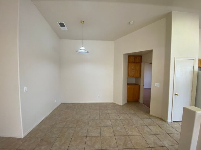 Photo - Great 3 bedroom/2 bathroom home in Henderson