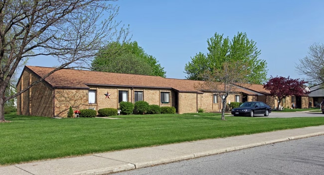 Building Photo - 69 E Smiley Ave Unit #69