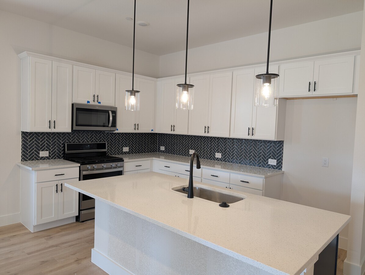 Photo - 1228 Eureka Spgs St Townhome