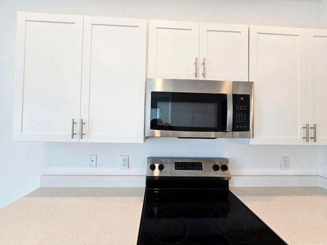 Photo - Annual End-Unit Townhome with 3 Bedrooms in Edgestone at Artisan Lakes