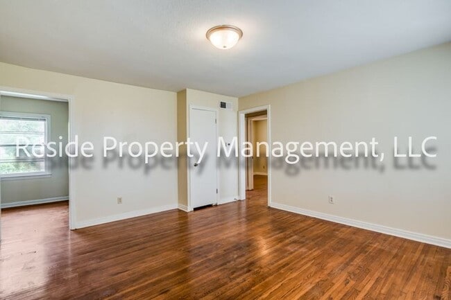 Photo - Cozy 2 Bedroom 1 Bathroom Home