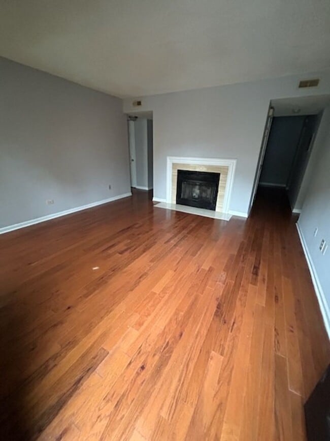 Photo - 1166 Booth Rd SW