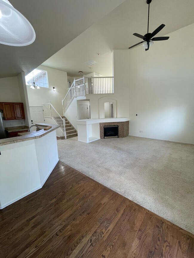 Photo - 4 Bedroom 3 Bathroom Home Available now!