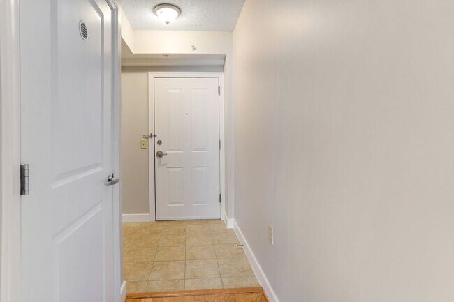 Photo - 555 Massachusetts Ave NW