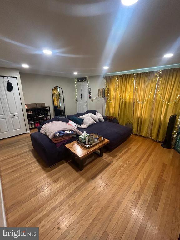 Photo - 1027 Grovehill Rd