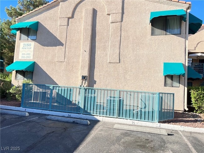 Photo - 2180 Pinetop Ln Condo Unit 102