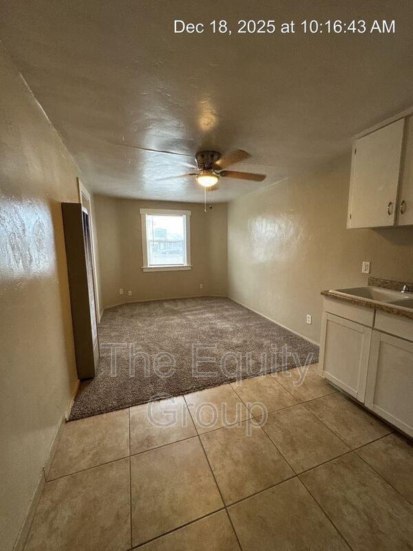 Photo - 1205 N Willis St Unit C