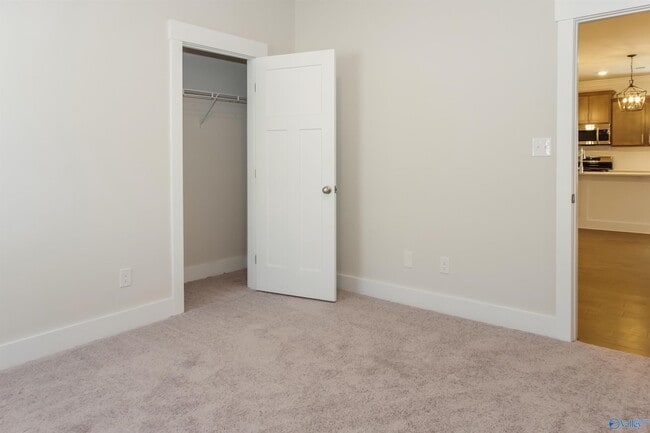 Photo - 14705 Greenleaf Dr