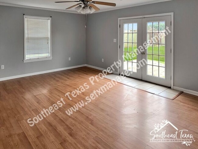 Photo - 1475 Rikisha Ln