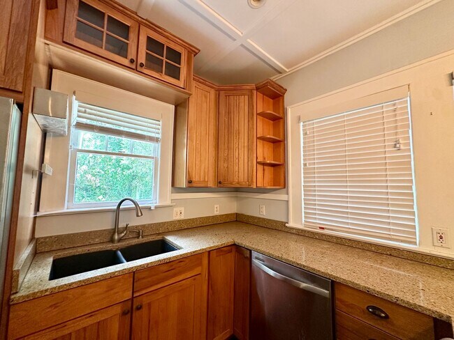 Photo - Walkable Home in Heart of Riverside