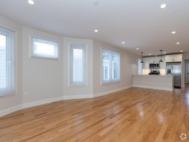 Building Photo - 5 Tovar St Unit 3 Rental