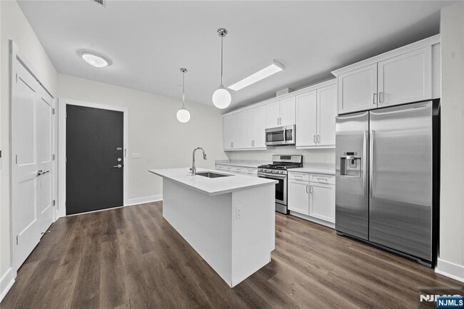 Photo - 313 Woodland Pl