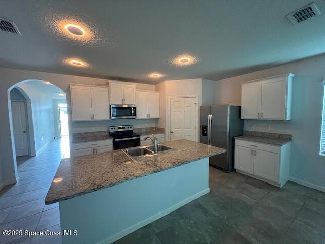 Photo - 740 Acadia Ct SE