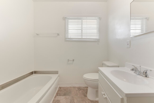 Acclaim at Baldwin Village