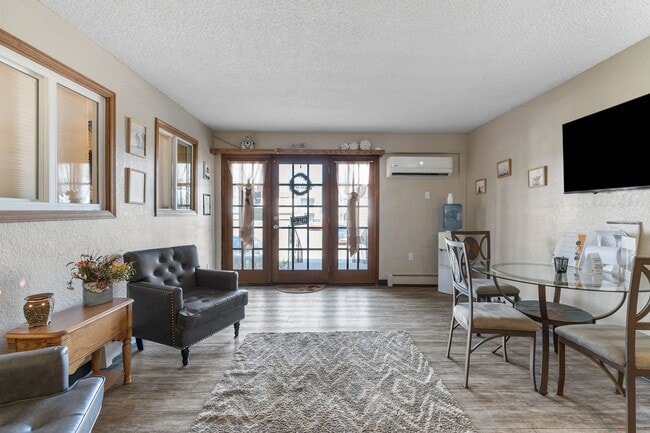 Mountain View Apartments