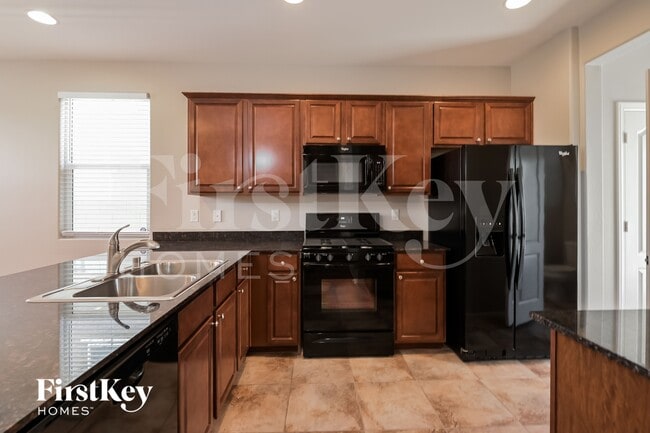 Photo - 661 Swift Eagle Ave