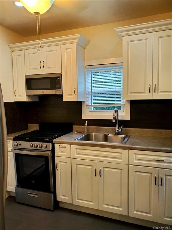 Photo - 124 Mt Airy Rd