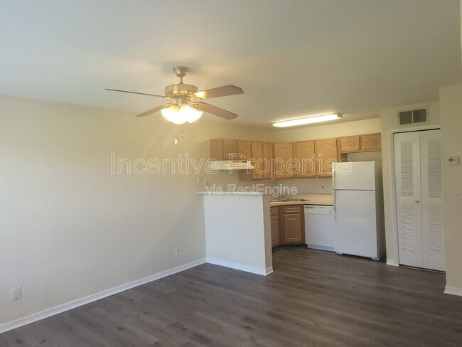 Photo - 4736 Walden Cir Unit 1116