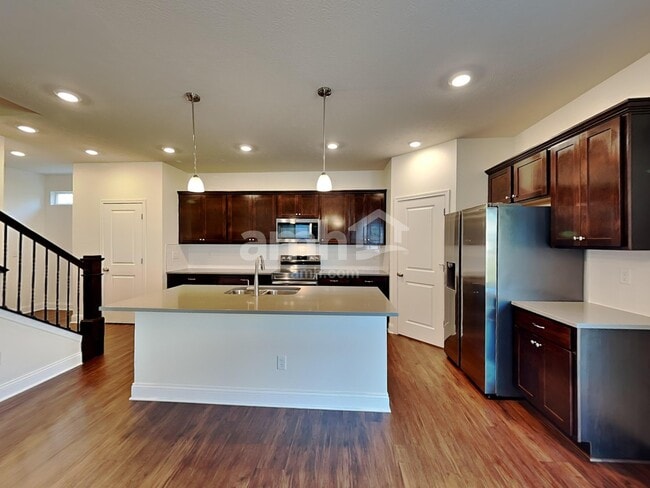 Photo - 8095 Hula Popper St