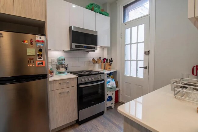 Photo - 109 Queensberry St