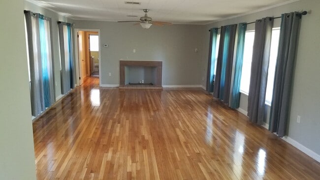 Photo - 3014 Magnolia Ave