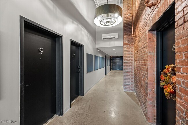 Photo - 2341 Scranton Rd Unit 7