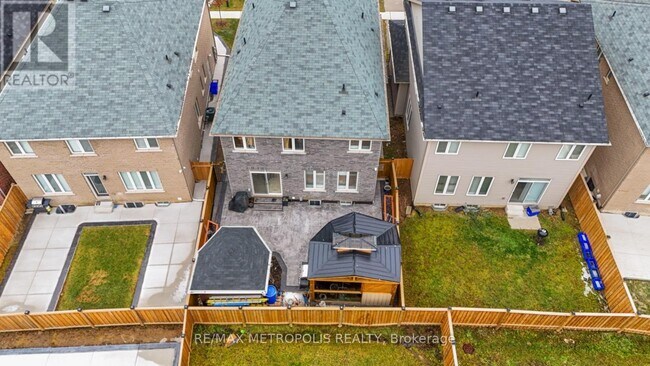 Photo - 112 Longboat Run