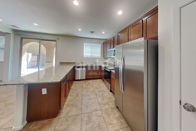 Photo - 2865 S Hansen Dr