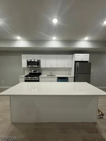 Building Photo - 96 Montgomery St Unit 2