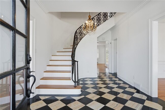 Photo - 1190 W Paces Ferry Rd NW