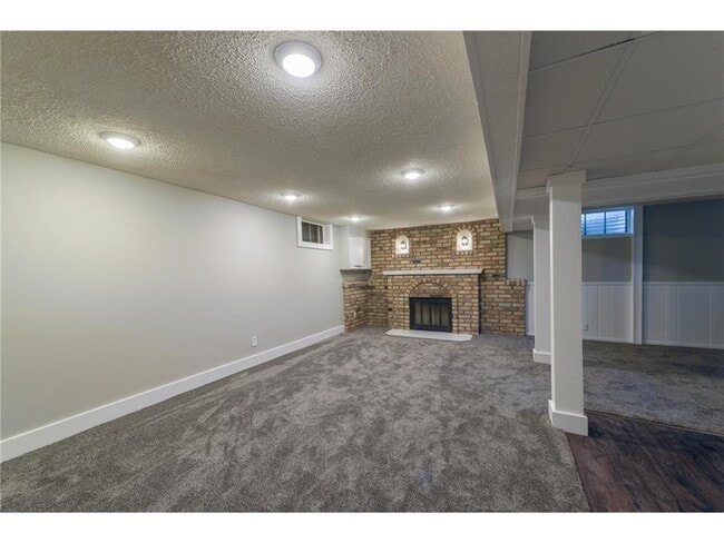 Photo - 11020 W River Rd