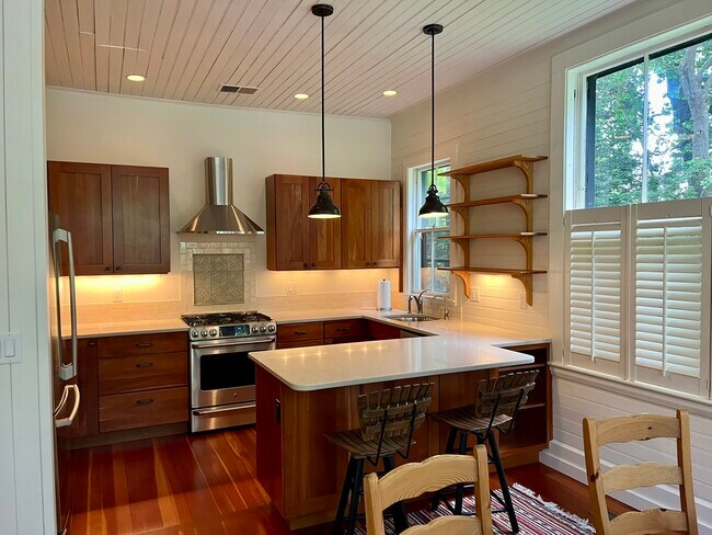 Photo - 83 Washington Ave