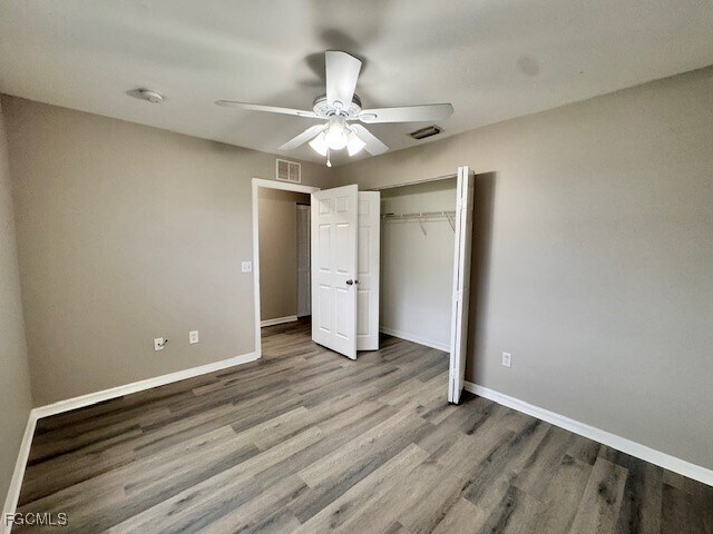 Photo - 2415 Herb Ave S