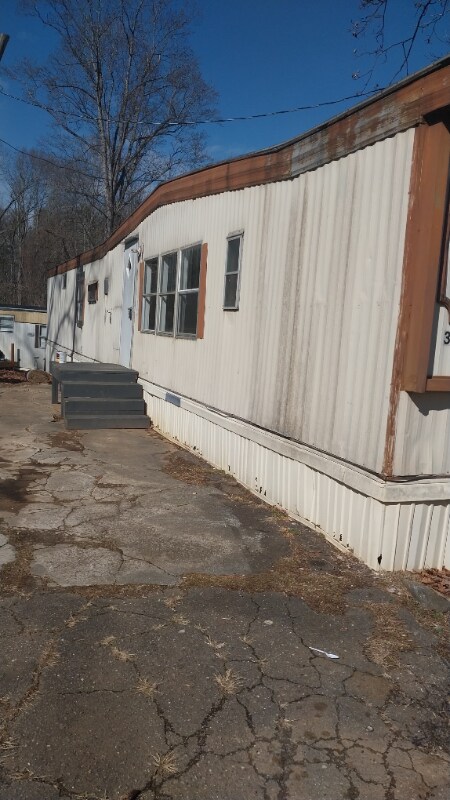 Photo - 1075 Sweeten Creek Rd