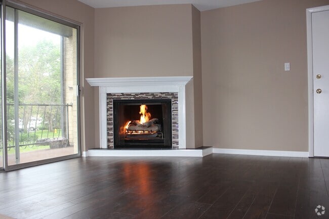 Building Photo - 11124 S 84th Ave Unit 2b Rental