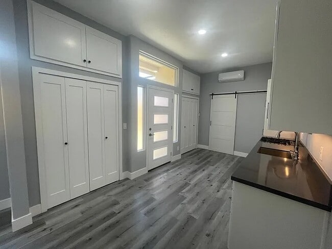 Photo - 6218 Cowles Mountain Blvd Unit Private 1/1