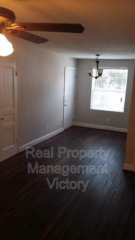 Photo - 4266 4th Ave S