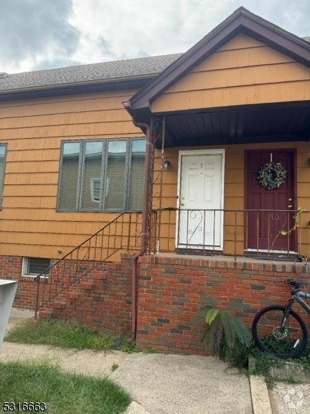 Building Photo - 710 W Camplain Rd Rental