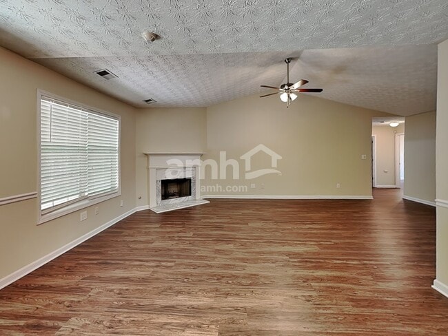 Photo - 177 Waters Edge Dr