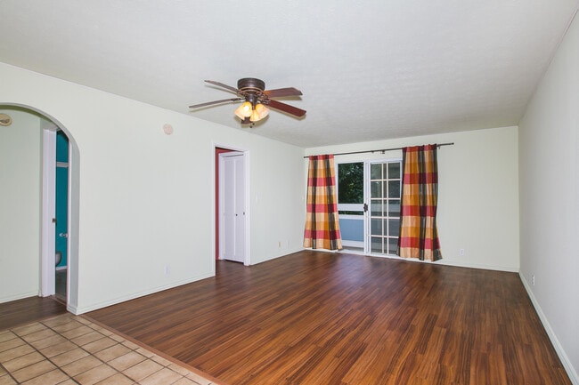 Photo - 355 Aoloa St